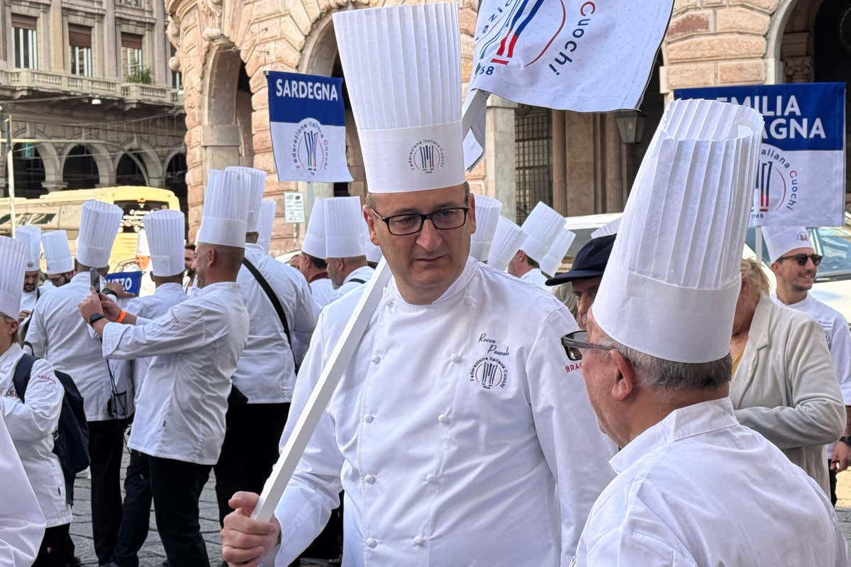 Bartolini ai giovani: «Passione, disciplina e relazione» le chiavi del cuoco Bartolini ai giovani: «Passione, disciplina e relazione» le chiavi del cuoco