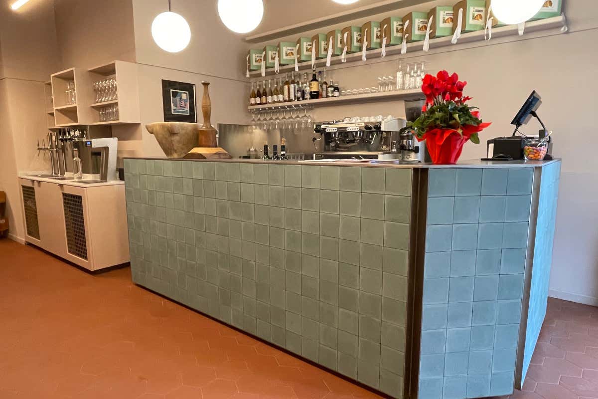 Farinata, pesto e tradizione: il nuovo locale che celebra la Liguria