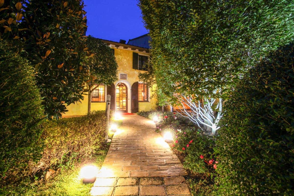 Dal Pescatore sfida il fine dining dei pentiti: la famiglia come antidoto alla fuga dagli stellati