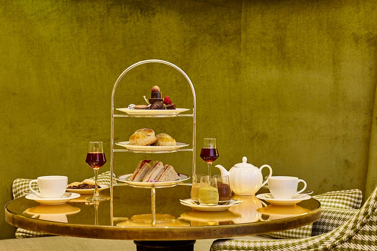 Afternoon tea Autunno gourmet al ristorante Acanto