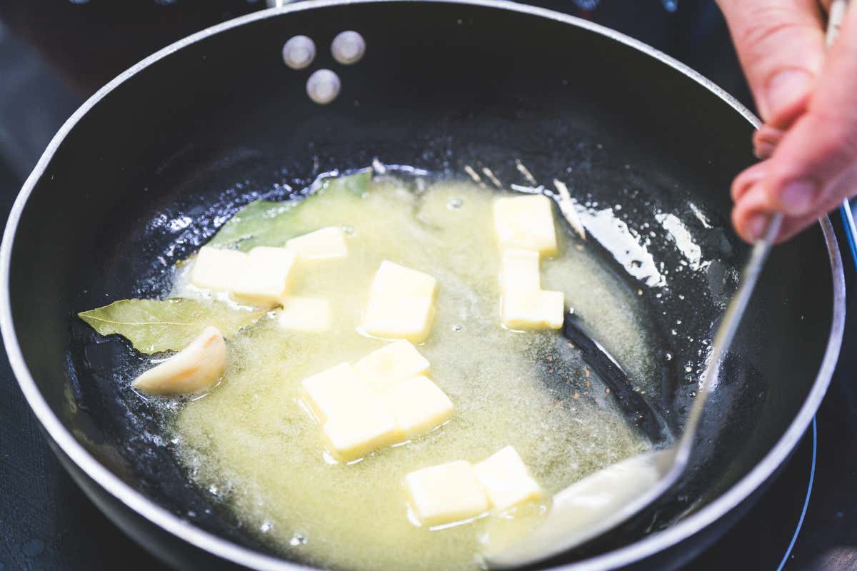 Arrostire: come creare la crosticina dorata che racchiude la morbidezza