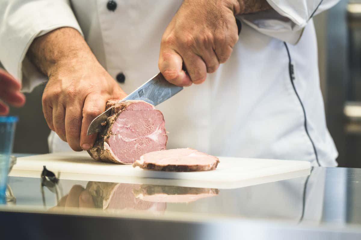 Arrostire: come creare la crosticina dorata che racchiude la morbidezza