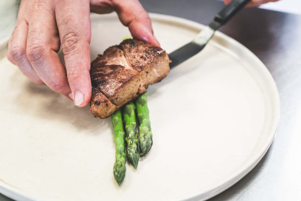 Arrostire: come creare la crosticina dorata che racchiude la morbidezza