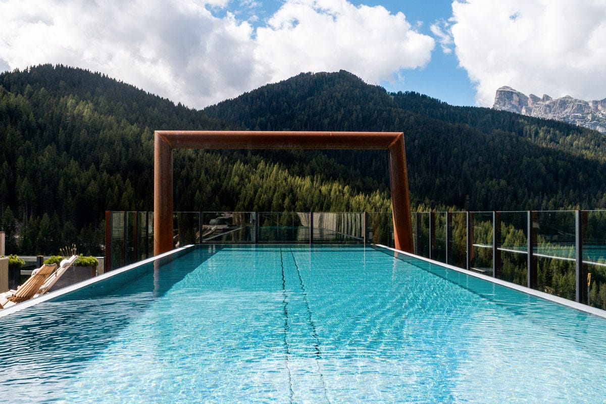 Dolomiti Wellness Hotel Fanes: un'oasi per ragazzi tra montagne e bellezza