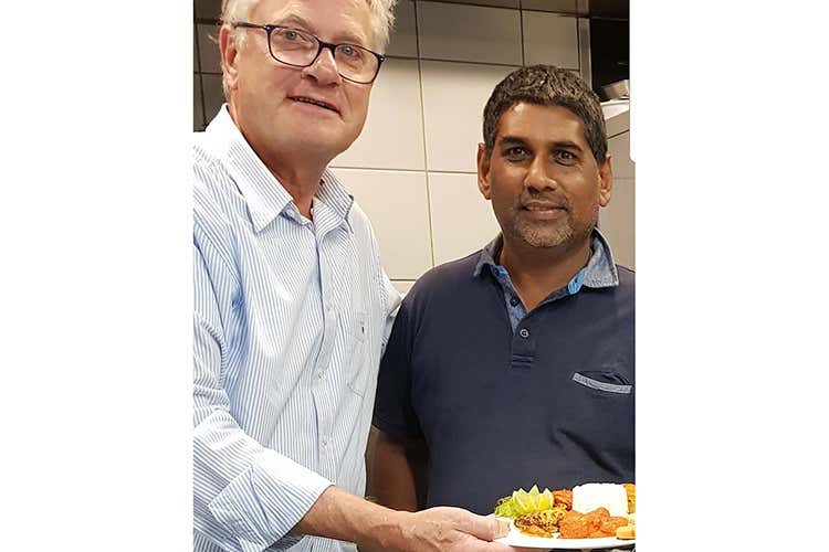 Bernard Fournier e Baskaram Ravi Sinnappillai - Da Candida a Campione d’Italia viaggio nei sapori dell’India Bernard Fournier e Baskaram Ravi Sinnappillai - Da Candida a Campione d’Italia viaggio nei sapori dell’India