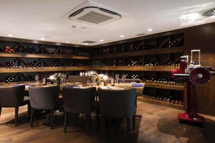 Da Noi In riapre a Milano Tempio dell’alta cucina di mare Da Noi In riapre a Milano Tempio dell’alta cucina di mare