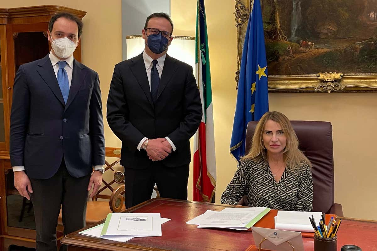 Da sinistra Rocco Pozzuolo, Alessandro Circiello di Fic e Maria Spena Milleproroghe approvato: cosa cambia per bar e ristoranti? C’è anche il bonus cuochi