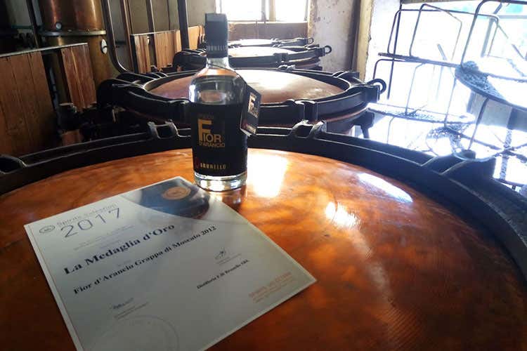 (Dal Cile alle Venezie Il 2017 degli spirits di Fratelli Brunello) (Dal Cile alle Venezie Il 2017 degli spirits di Fratelli Brunello)