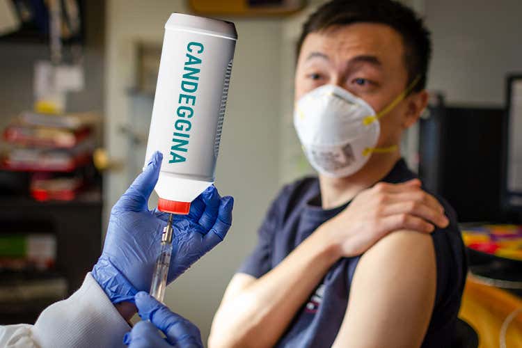 Secondo Donald Trump il coronavirus su può sconfiggere con iniezioni di disinfettanti e candeggina - Dalla candeggina alle app di quartiere Tutte le idiozie per allontanare il virus