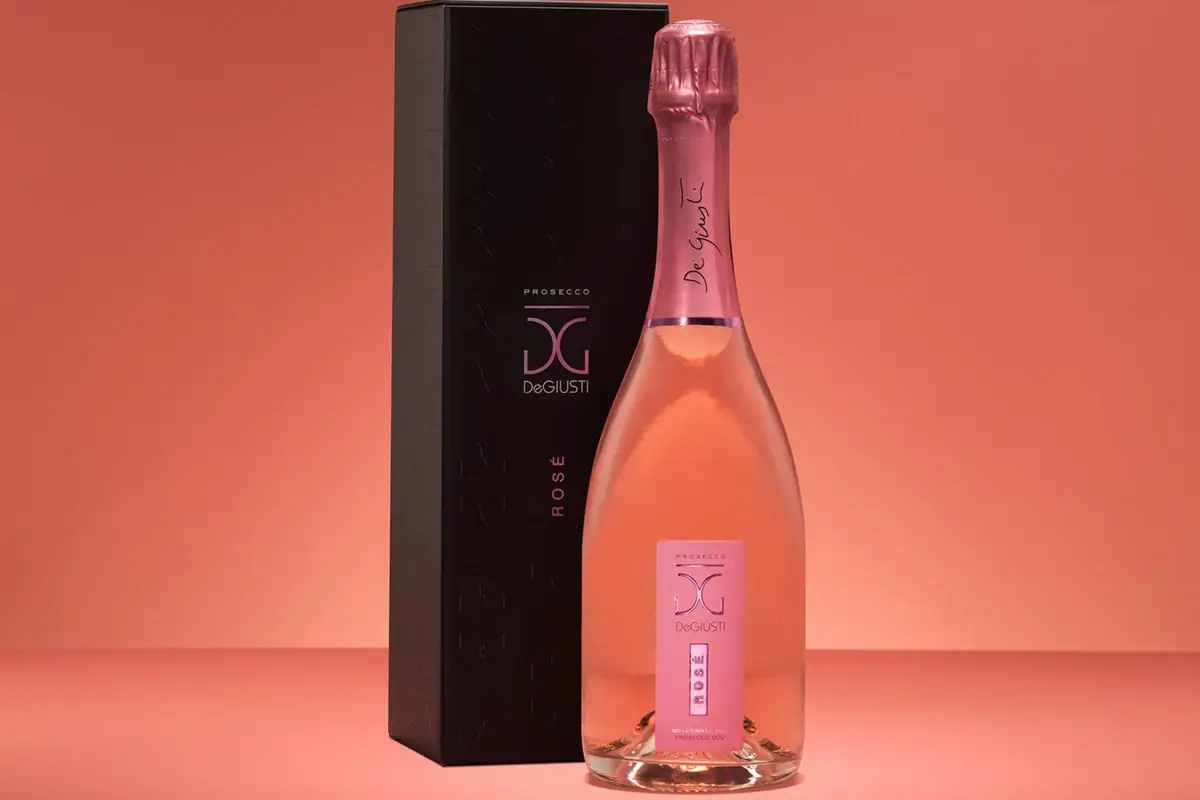 Il Prosecco Ros&egrave; Doc Millesimato Extra Dry Feste di Natale in... rosa? Perfetto il nuovo Prosecco De Giusti Ros&eacute; Extra Dry