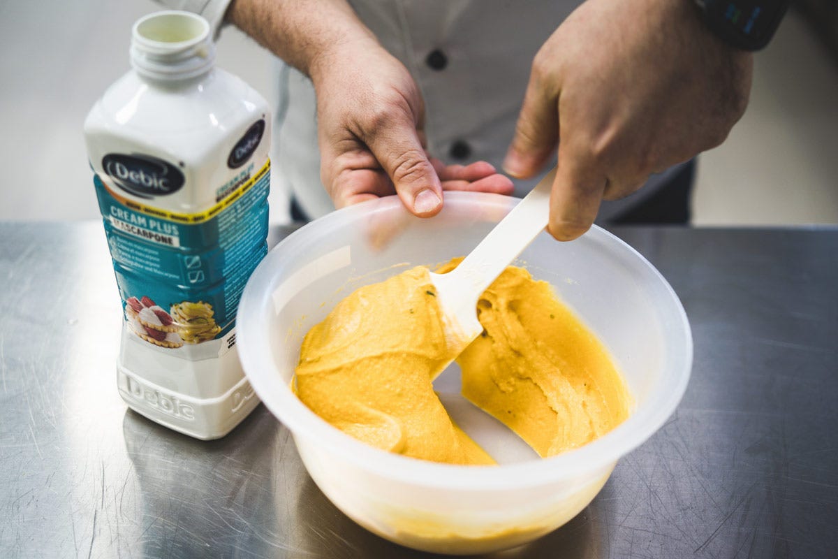 Cream Plus Mascarpone Debic, addizzionato alla farcia tradizionale, in una percentuale del 20%-30% Ravioli e pasta ripiena: un'interpretazione più moderna senza stravolgere la tradizionale