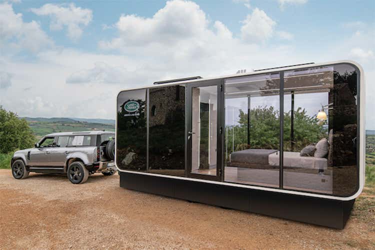 Defender Eco Home, la nuova avventura proposta da Land Rover Italia Avventura off-road in Italia? S&igrave; ma con una mini-casa su ruote