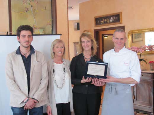 da destra: Fiorenzo e Marina Innocenti, Marinella Argentieri e Umberto Bera da destra: Fiorenzo e Marina Innocenti, Marinella Argentieri e Umberto Bera