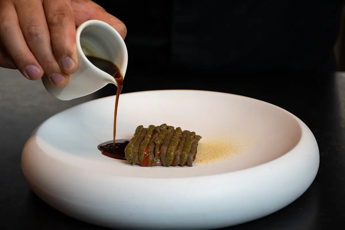 Diaframma di cavallo, grigliata di peperoni, zucchine e melanzane Mi piace o non mi piace… Mai provato una cena al buio?