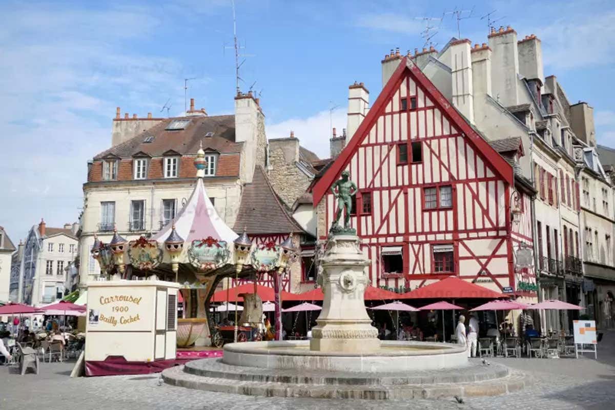 [[Tour de la gastronomie]] Vino, mostarda, ribes e non solo: Borgogna terra di eccellenze