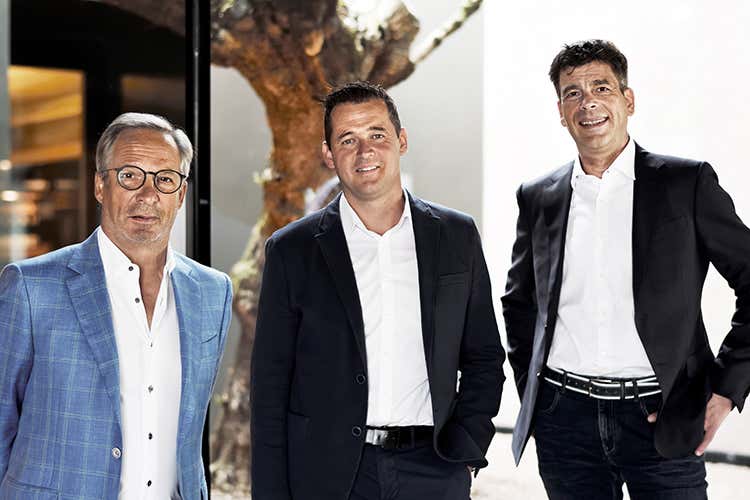 Hans Terzer, enologo, Karl Pardatscher, presidente, G&uuml;nther Neumair, amministratore delegato Cantina di San Michele Appiano Vincenti con il lavoro di squadra