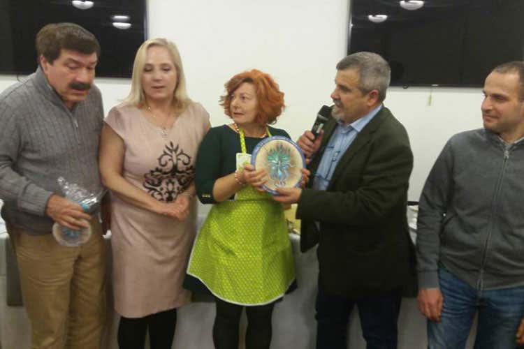 (Disfida dei Calzoni pugliesi Eustachio Sapone conquista la giuria)