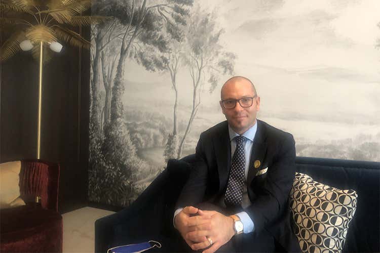 Giovanni Olivieri - Donna E, ristorante segreto Oasi di eleganza a Roma