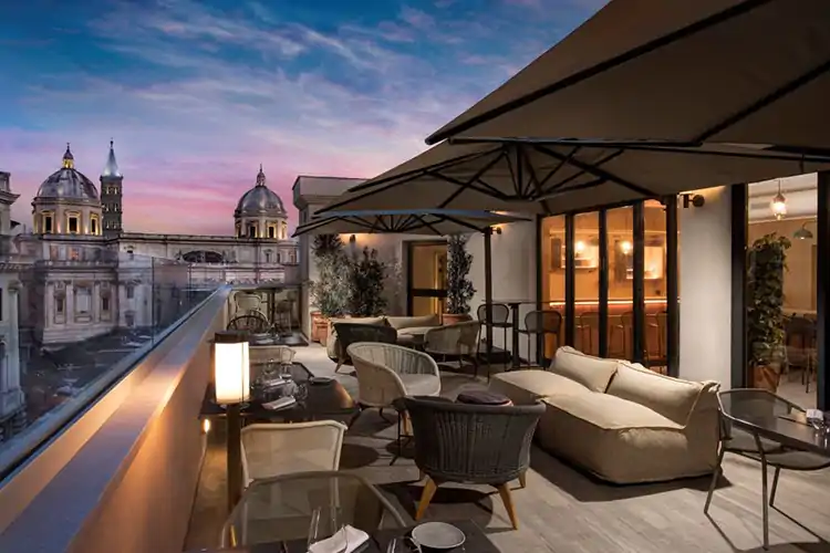 DoubleTree by Hilton Rome Monti sorge in una posizione strategica Apre Doubletree by Hilton a RomaUn'oasi verde in citt&agrave;