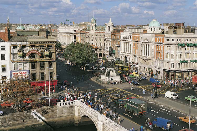 Dublino apre agli italiani - Viaggio in Irlanda? Niente quarantena per gli italiani Dublino apre agli italiani - Viaggio in Irlanda? Niente quarantena per gli italiani