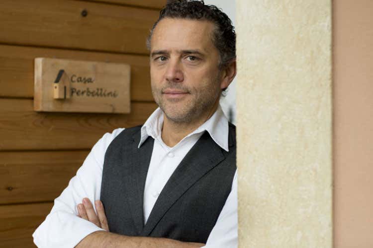 Giancarlo Perbellini (Due nuove aperture per Perbellini Locali a Milano e in Bahrein) Giancarlo Perbellini (Due nuove aperture per Perbellini Locali a Milano e in Bahrein)