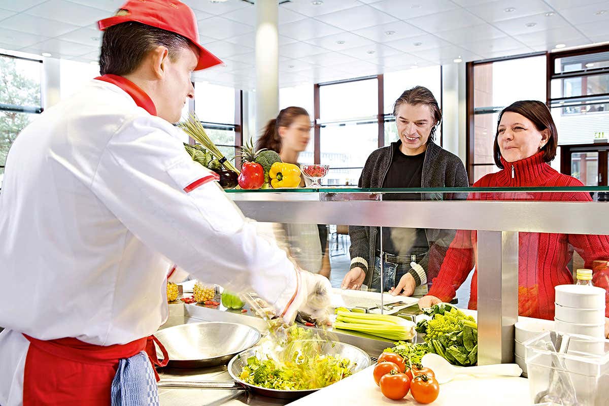 Mense, per Dussmann ora ci vogliono flessibilità e servizi diversificati Mense, per Dussmann ora ci vogliono flessibilità e servizi diversificati