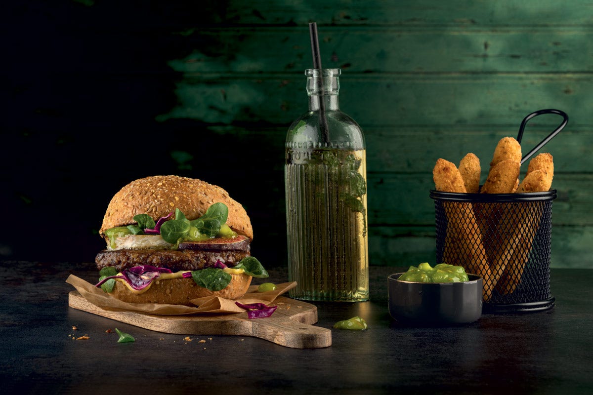 Con SALOMON FoodWorld®, innovazione e creatività per i burger vegetali