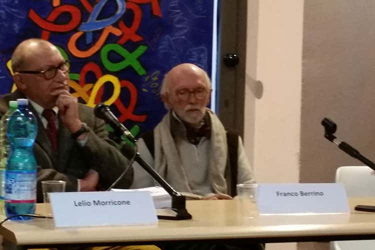 Lelio Morricone e Franco Berrino (Eat, insieme contro il cancro a Milano Un giorno tra cucina e prevenzione) Lelio Morricone e Franco Berrino (Eat, insieme contro il cancro a Milano Un giorno tra cucina e prevenzione)