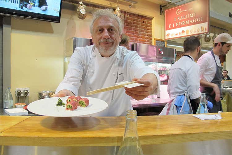 Davide Scabin - Eataly, cena pluristellata per i 10 anni  Farinetti: &laquo;In futuro? Aprire in 194 Paesi&raquo;
