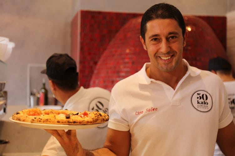 Eataly festeggia a Torino 10 anni Ciro Salvo unico pizzaiolo invitato
