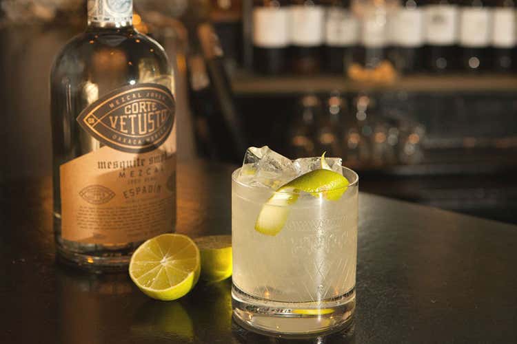 (Elegance Distribution Qualit&agrave; senza compromessi)