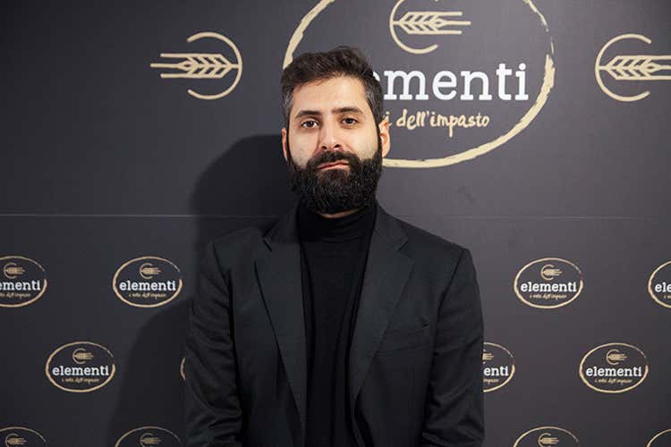 Fabrizio Lo Conte (Mario Verdicchio trionfa a Elementi, il contest su pizza e impasto) Fabrizio Lo Conte (Mario Verdicchio trionfa a Elementi, il contest su pizza e impasto)