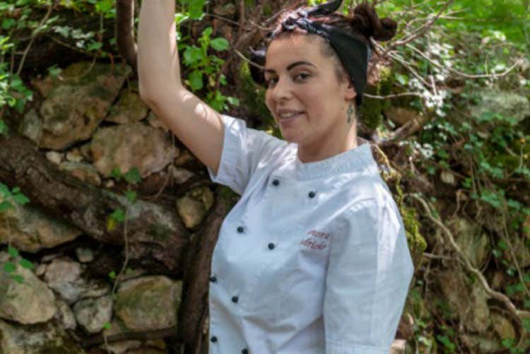 Eleonora Andriolo (Eleonora Andriolo guida l'Acchiappagusto Gioventù, curiosità e ricerca ai fornelli)