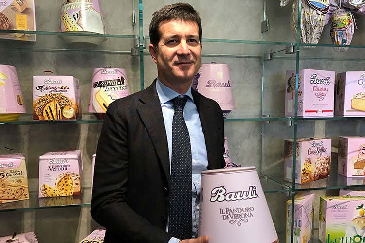 Michele Bauli (Un enorme laboratorio... di pasticceria Bauli, l'artiginalit&agrave; dei grandi numeri)