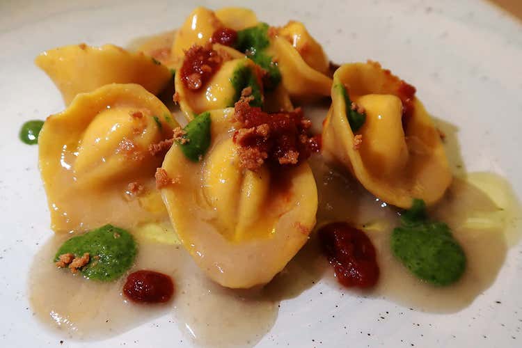 (Enosteria Sicula, da Gioacchino Sensale Ricerca attenta dei gusti della tradizione)