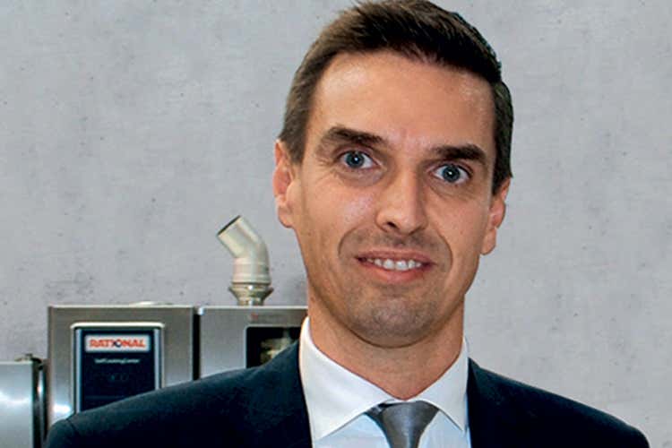 Enrico Ferri - Rational, novità presentate sul web Parola d’ordine: intelligenza