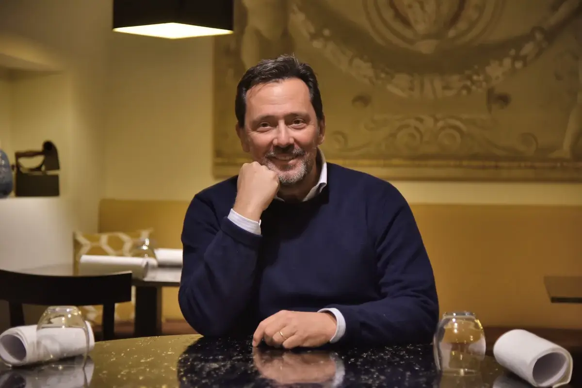 patron di Hostaria Ducale Enrico Vinelli Le recensioni negative vanno rimosse: Google condannato a Genova