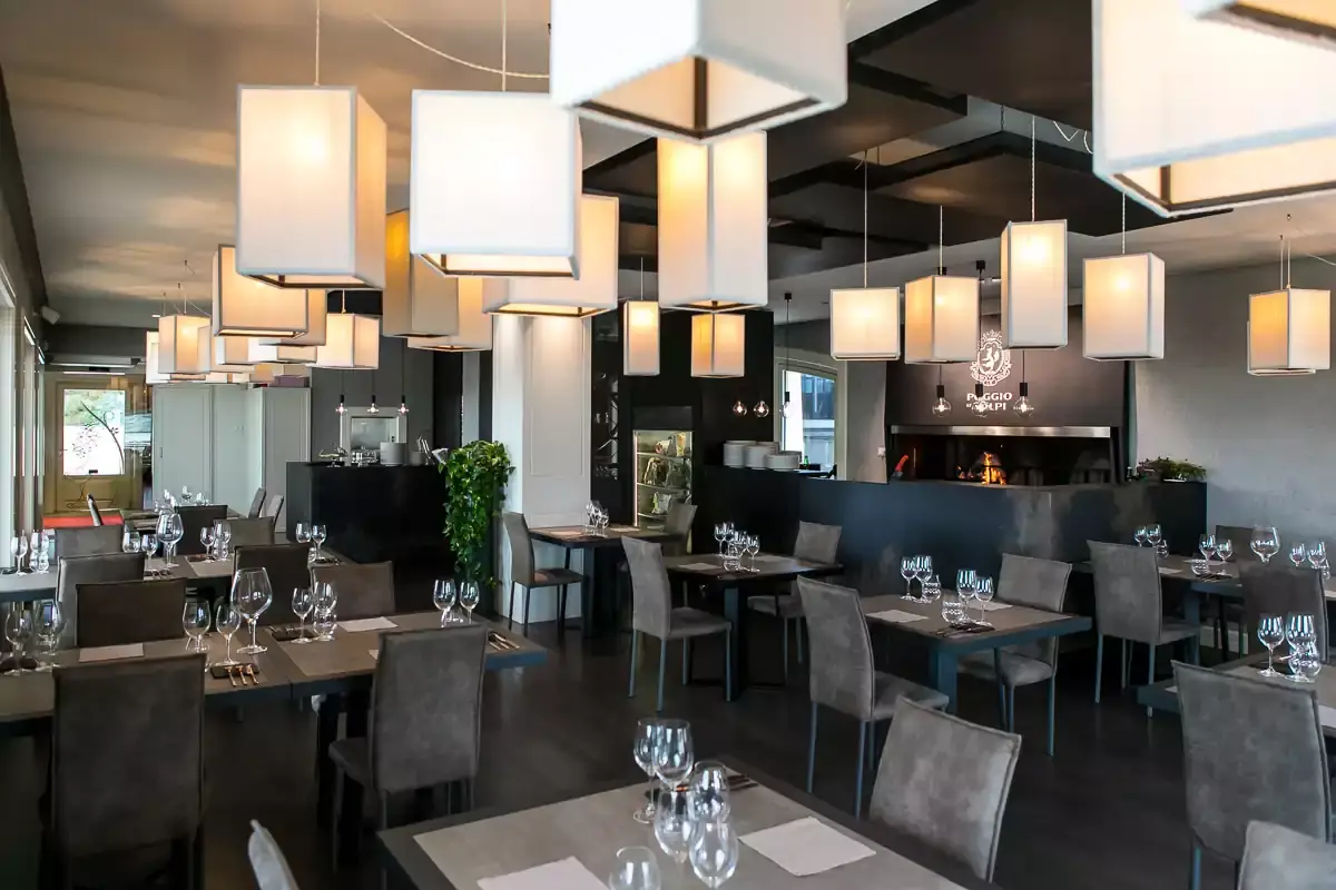 Lo stile minimal ed elegante di Epos Bistrot Carne e stagionalit&agrave;: la filosofia di Dino De Bellis
