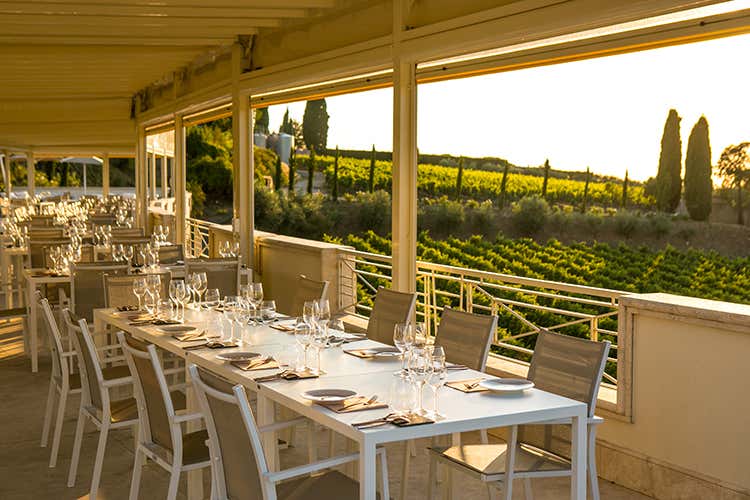 Epos bistrot dell&rsquo;azienda vitivinicola di Poggio Le Volpi Dove mangiare a Roma? Ta rooftop, piazze storiche e vigne