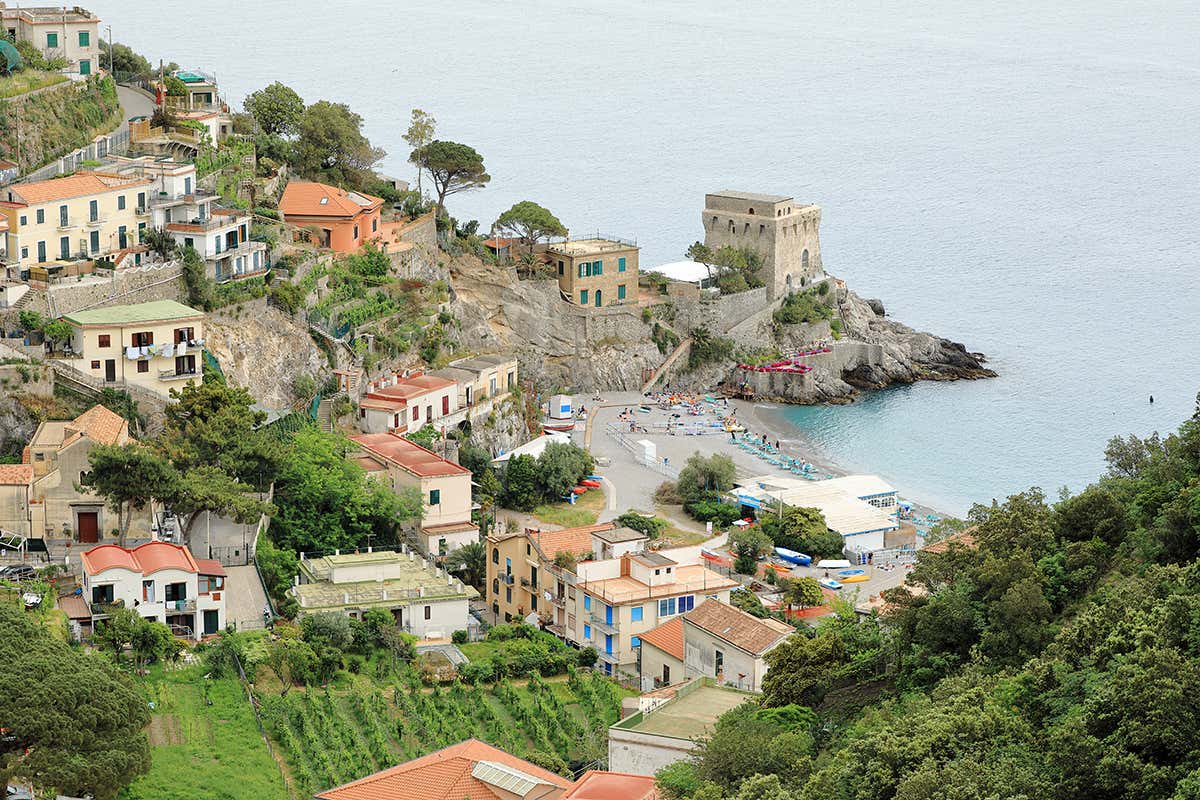 Erchie è un minuscolo paesino marinaro con appena 121 abitanti Costiera amalfitana inedita. Ecco dove andare e cosa fare