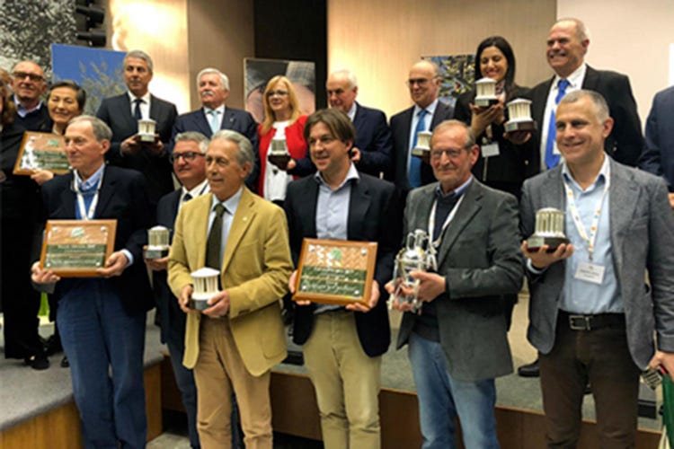 I vincitori dell'edizione 2019 - L'Ercole Olivario non si ferma Le selezioni in diretta sui social