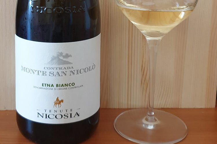 Ripartiamo dal vino Monte San Nicolò 2019 Nicosia
