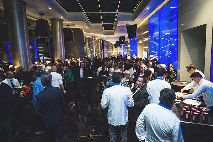 (Euro-Toques, alta cucina in tavola per la cena di gala al Gallia di Milano) (Euro-Toques, alta cucina in tavola per la cena di gala al Gallia di Milano)