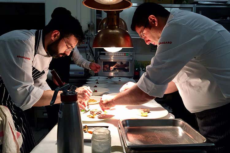 Matteo Sangiovanni (Euro-Toques al Tre Olivi di Paestum Derflingher ospite da Matteo Sangiovanni)