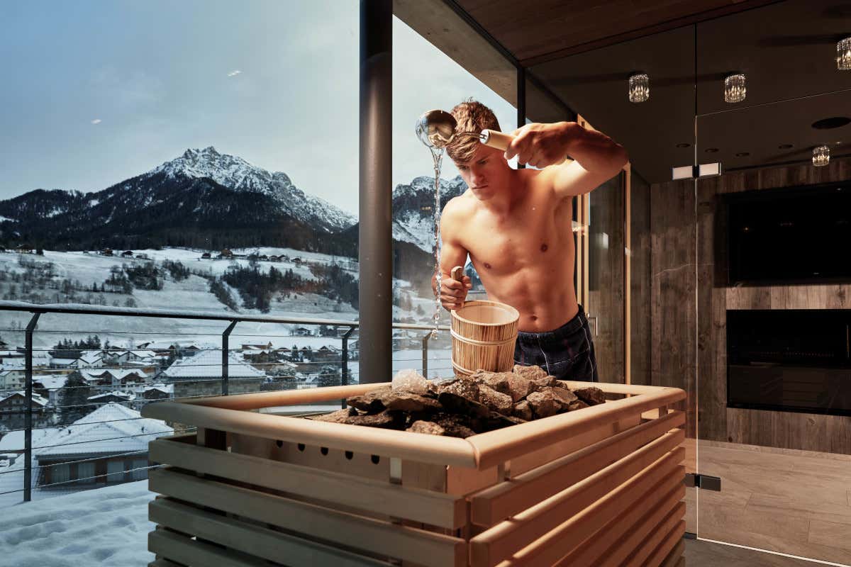 Riprendersi dalle feste nelle saune panoramiche tra benessere e natura Riprendersi dalle feste nelle saune panoramiche tra benessere e natura