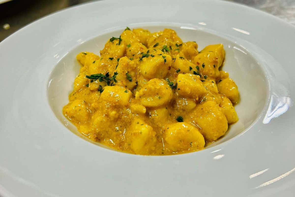 Emilia in rosa: l'11ª tappa del Giro d'Italia tra Viareggio e Castelnovo ne' Monti