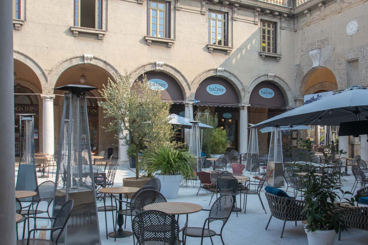 Il Balzer riapre dopo la chiusura per igiene: trovati insetti e guarnizioni usurate