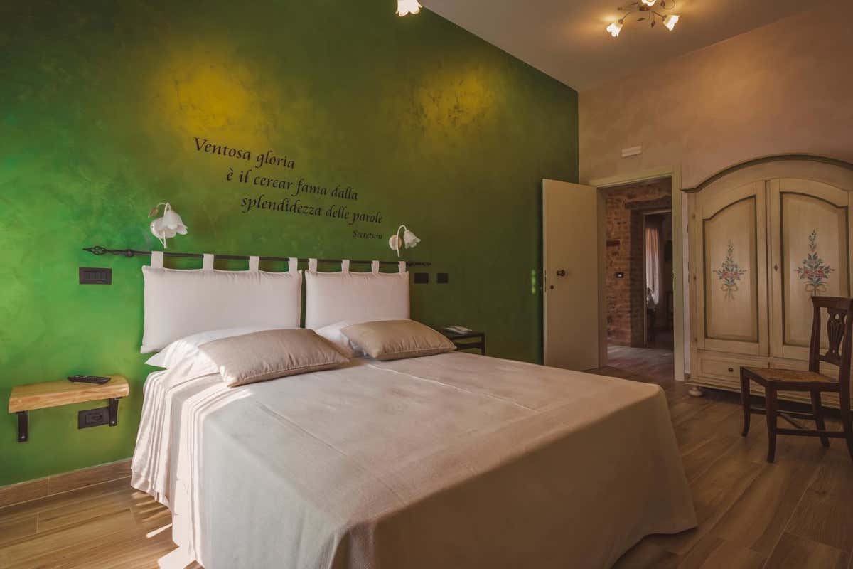 Borgo Petrarca, una poesia di relax e natura tra i Colli Euganei