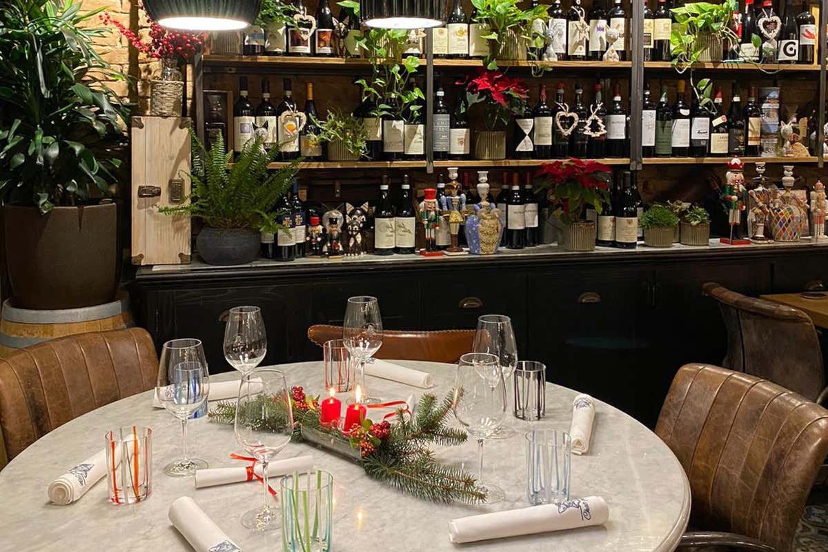 Prova a non pagare la cena, ma il ristoratore non abbocca alla strategia del finto benestante Prova a non pagare la cena, ma il ristoratore non abbocca alla strategia del finto benestante