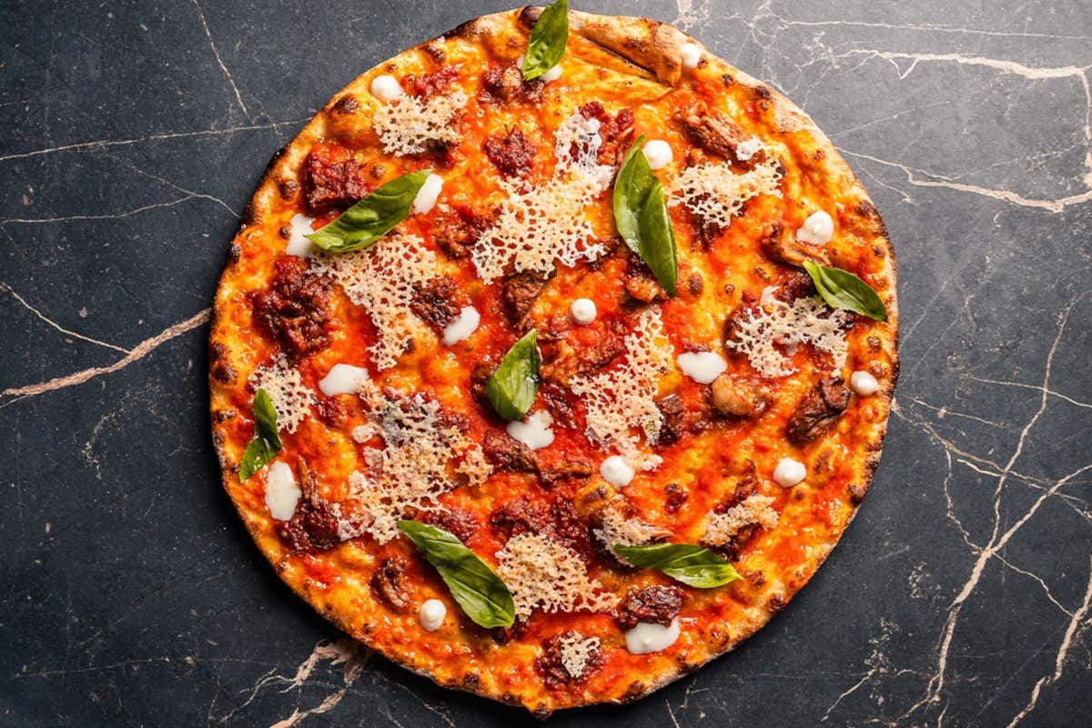 Crunch: arriva lo spinoff in teglia con fritti e street food